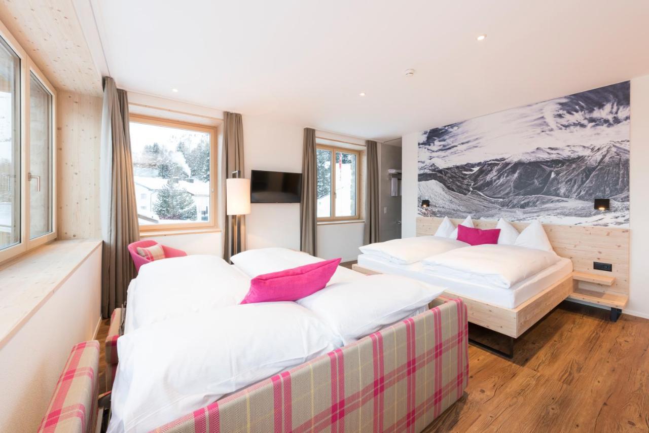 Randolins Familienresort St. Moritz Luaran gambar
