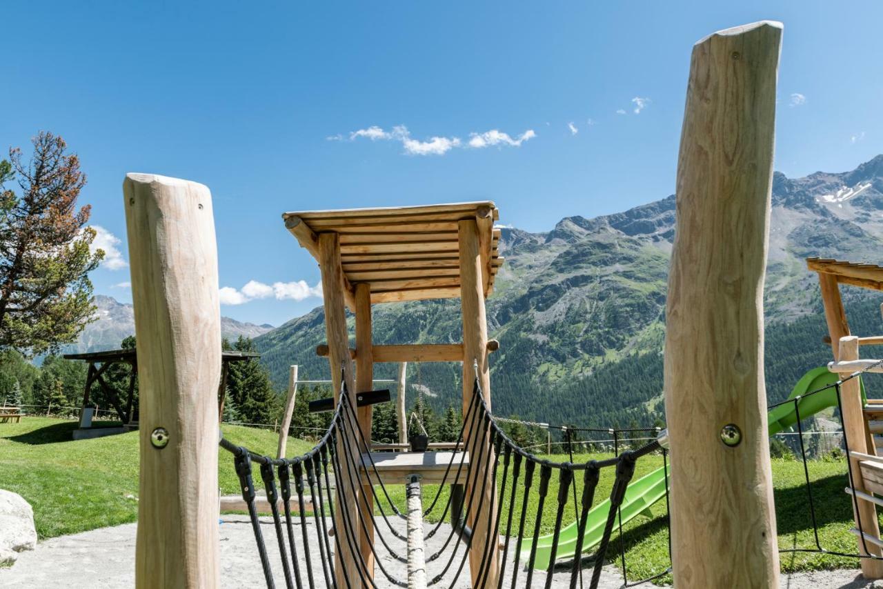 Randolins Familienresort St. Moritz Luaran gambar